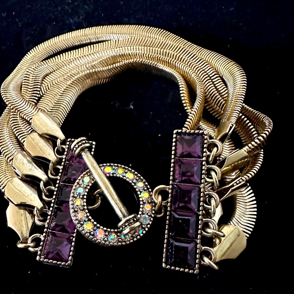 Gorgeous 7.5" Heidi Daus Crystal Statement Bracelet in Purple Amethyst and Gold